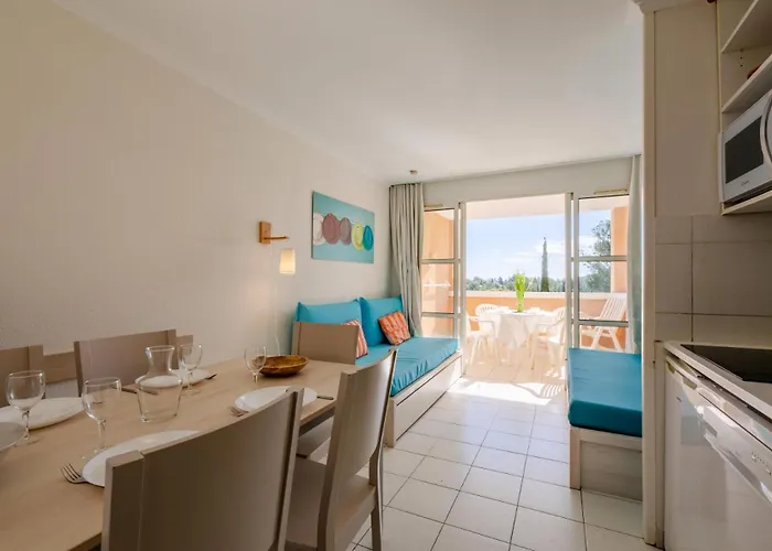 Résidence Le Village De Cap Esterel - Maeva - 2 Pièces 5 Personnes - Confort Mae-2631 * Saint-Raphaël