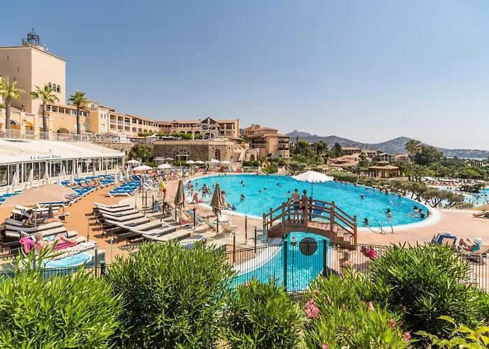 Résidence Le Village De Cap Esterel - Maeva - 2 Pièces 5 Personnes - Confort Mae-2631 * Saint-Raphaël